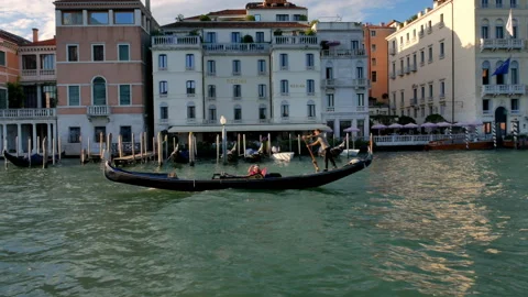 Venice. Gondolier Rowing Fast. Stock Footage 289238339