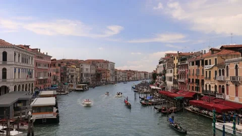 Venice, Rialto Bridge. Stock Footage 169282178