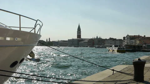 Venice waterside 스톡 동영상 29654933
