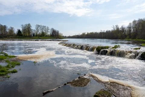 Venta Rapid (Ventas Rumba) waterfall in spring in Kuldiga, Latvia Stock-Fotos
