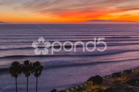 Ventura California Sunset Surf Sets Stock Photos