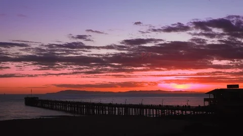 Ventura Pier at Sunset Видео 101038959