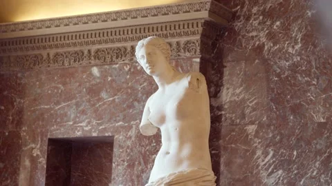 Venus de Milo inside the Louvre Stock Footage 182874478