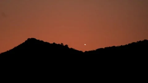 Venus Setting Behind Mountain | Planetary Motion in Night Sky Stock Footage 313294633