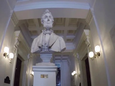 Vermont State House - Approaching Abe Lincoln Stock Footage 80484986