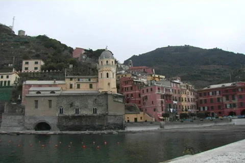 Vernazza pier Stockbeeldmateriaal 97966