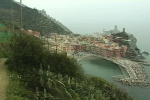 Vernazza from trail Stockbeeldmateriaal 97965
