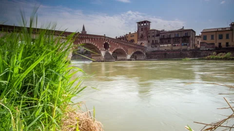 Verona City - Ponte di pietra timelapse Stock Footage