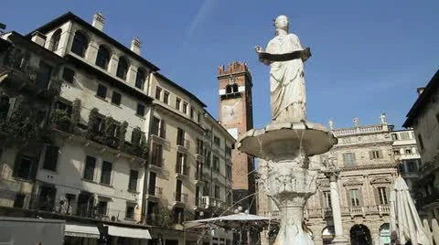 Verona, Piazza delle Erbe Stock Footage