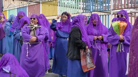 Veronicas prepare for the Jesus del Gran Poder procession. Stock Footage 333485201