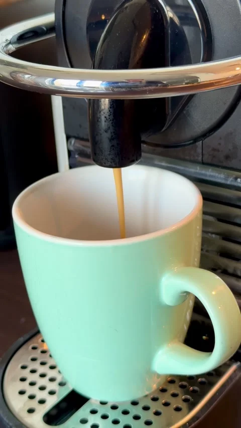 Vertical 4K ASMR video of coffee flowing Stock Footage 319473512