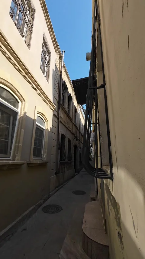 Vertical 4K Cinematic View of Historic Landmarks in Baku Old City Stock Footage 339097166