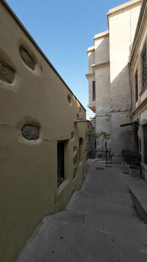 Vertical 4K Cinematic View of Historic Landmarks in Baku Old City Video stock 339097177
