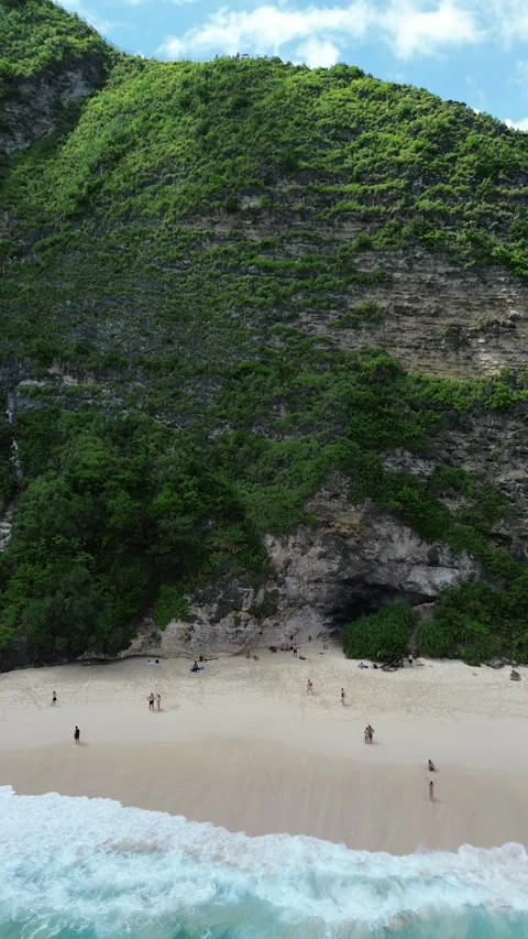 Vertical 4K Drone Kelingking Beach Nusa Penida Bali Indonesia Stock Footage 337865050