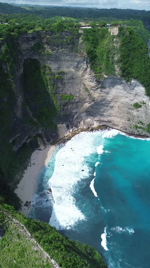 Vertical 4K Drone Kelingking Beach Nusa Penida Bali Indonesia Stock Footage 337865511