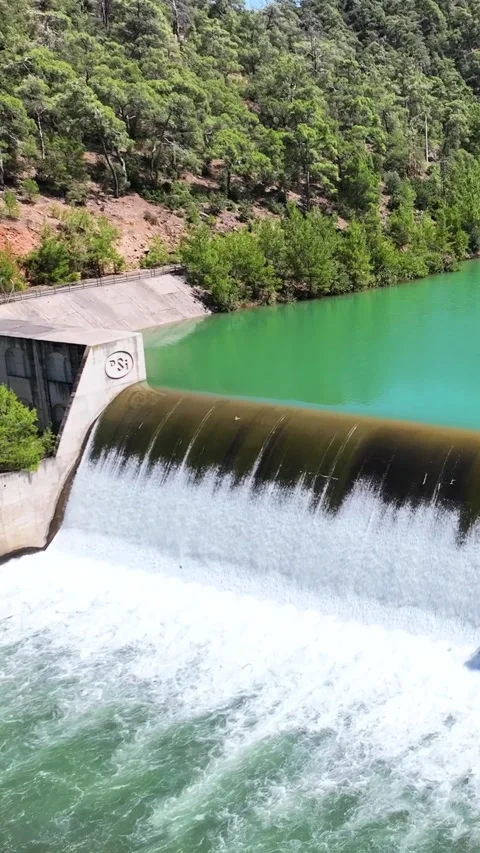 Vertical 4k images of the dam Stock Footage 311051289