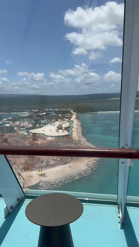 Vertical 4K POV Walking Past Cruise Deck Daybeds Overlooking Cabo Rojo Vídeos de archivo 335480234