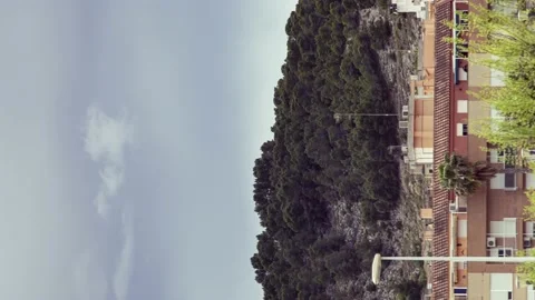 Vertical 4k timelapse video of a mountain under a storm Video stock 155763802