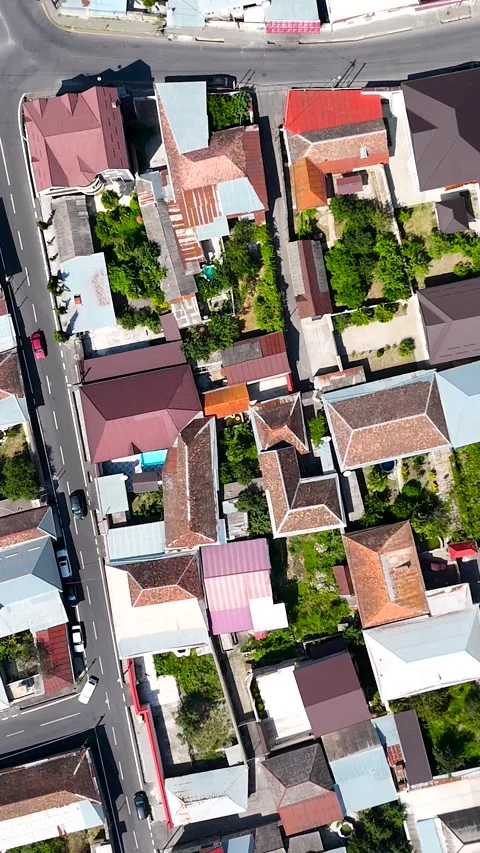 Vertical aerial 4K view of Sheki city surrounded by Caucasus mountains Stock-Footage 341337365