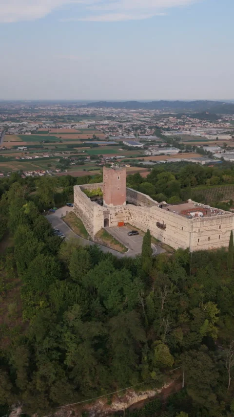 Vertical aerial drone shot of medieval castle in Italy Stock Footage 342541912