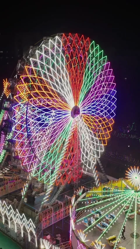 Vertical Aerial Night View of Pushkar Mela Fairground Rajasthan Vidéo 347180708
