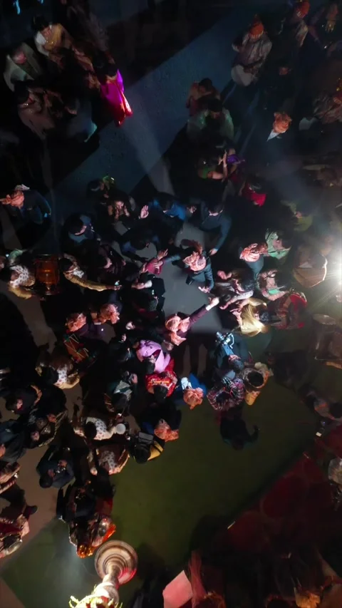 Vertical Aerial Top-Down Shot of Indian Wedding Baraat Celebration 動画素材 338160725