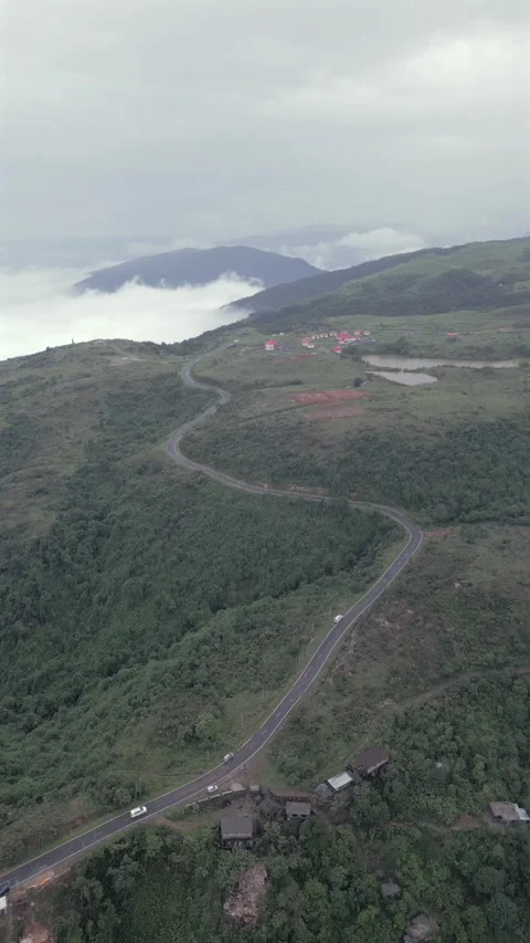 Vertical Aerial View of Cloud Covered Hills in Meghalaya Видео 339883265