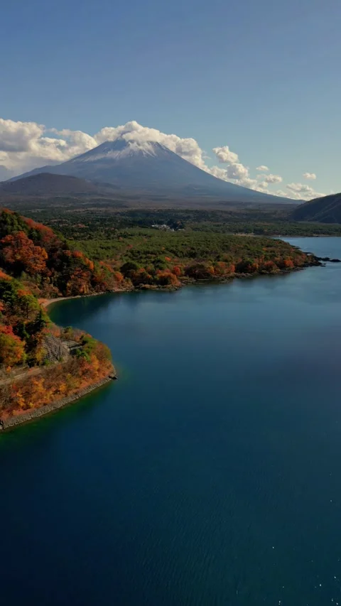 Vertical aerial view of Mount Fuji from Lake Kawaguchiko, Japan. Stock Footage 242315224