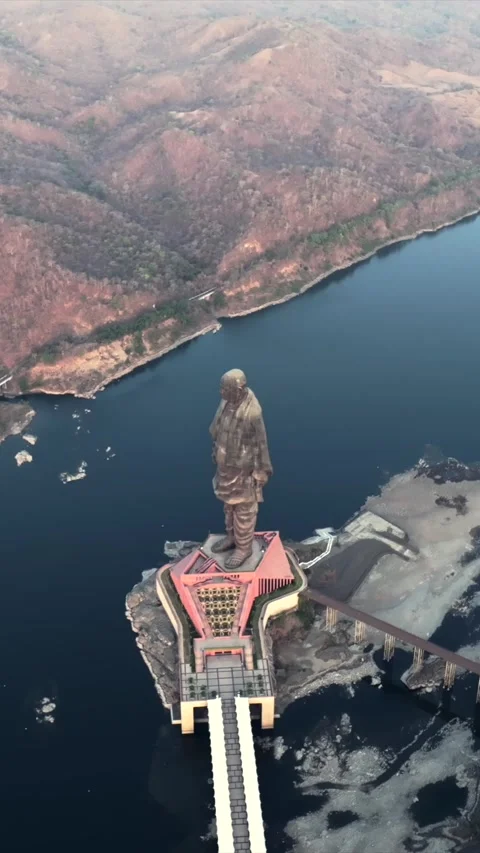 Vertical Aerial View of Statue of Unity and Narmada River Gujarat Stock Footage 347366572
