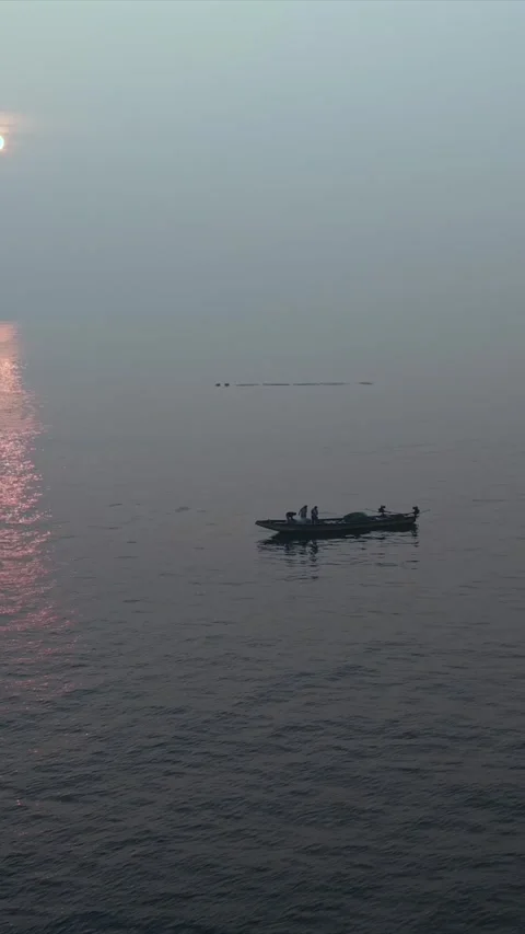 Vertical Aerial View of Vizag Beach Sunset India 스톡 동영상 342893229