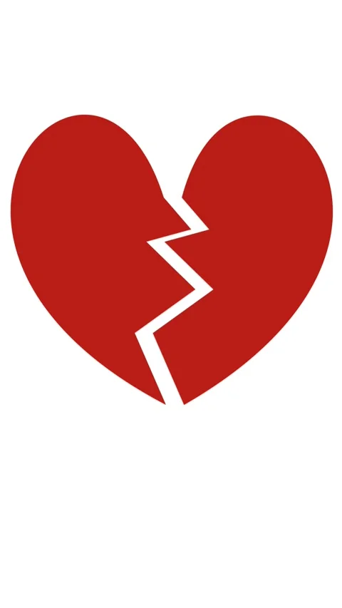 Vertical animation of a broken heart mending on white background. Vídeo Stock 321054579