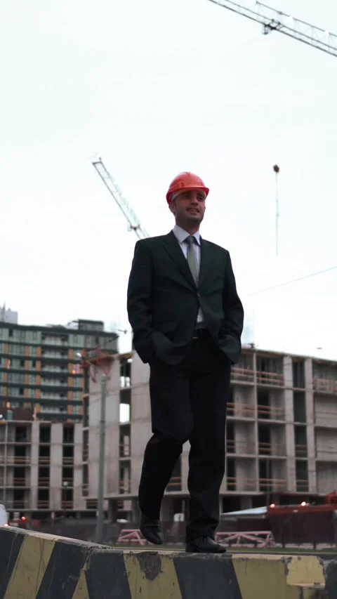 Vertical of Architect walk on beam Stock Footage 305454276