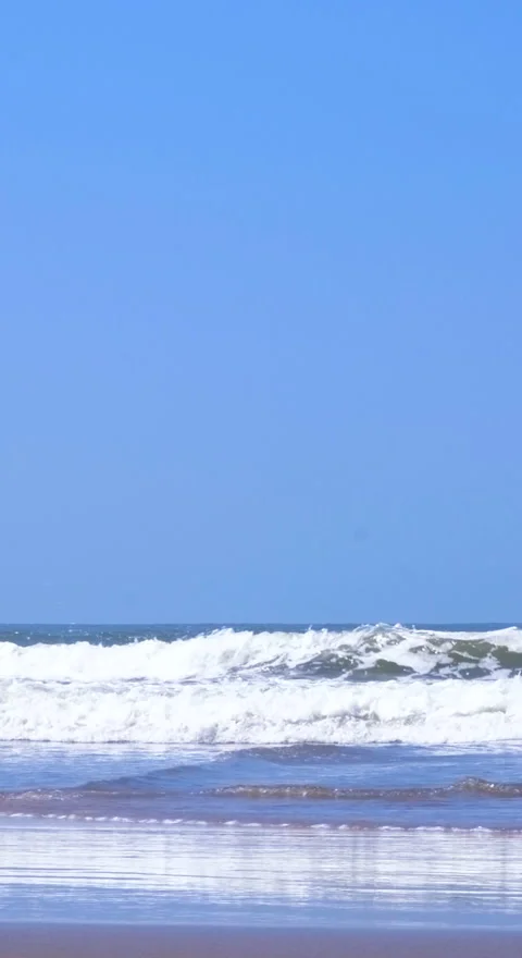 Vertical Background Waves on the beach Stock Footage 121529424