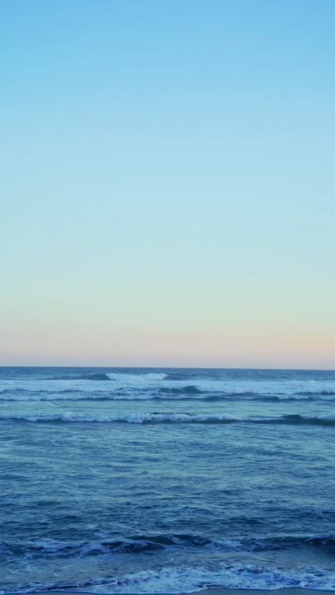 Vertical Blue Ocean Horizon At Dusk Stock Footage 337533498