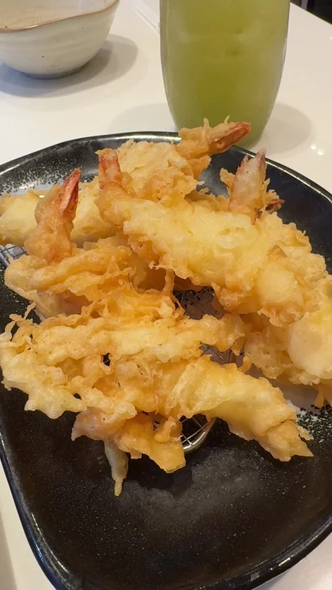 Vertical Camera Push In Shot Of Crispy Japanese Ebi Tempura Deep Fried Shrimp Stock Footage 346596615