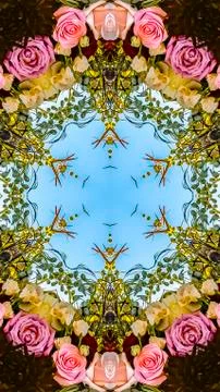 Vertical Circular design of Roses with green leaves 스톡 사진