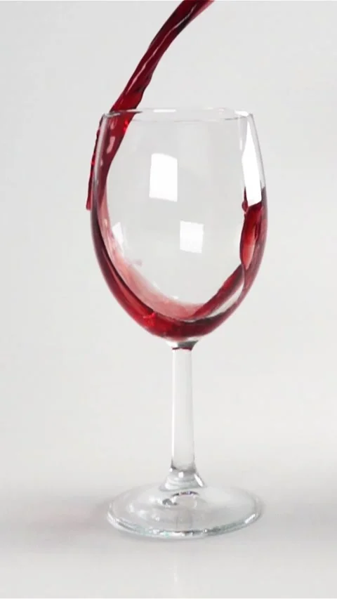 Vertical of Classic Red Wine pour in slow motion Stock Footage 305518180