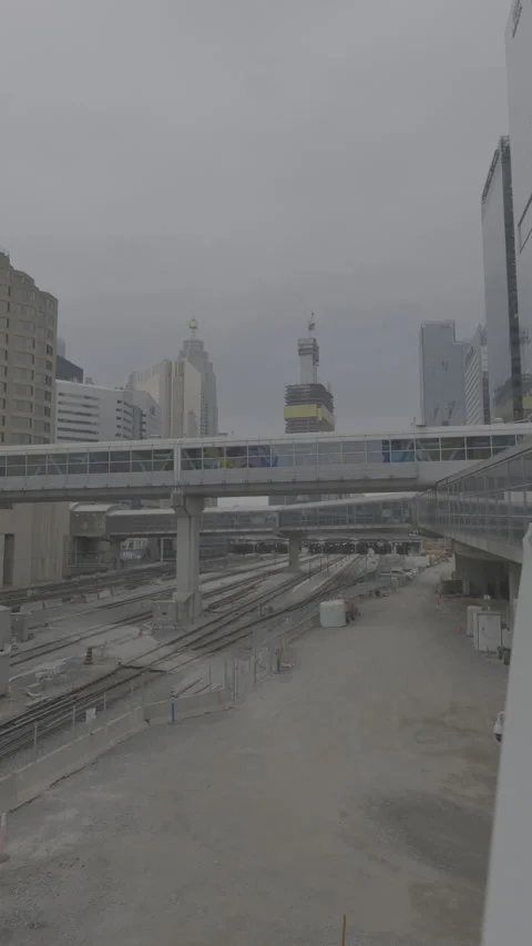 Vertical clip of Toronto central train station, v-log 4k Video stock 282059653