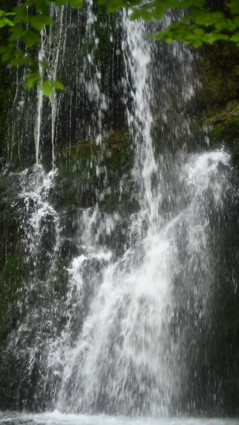 Vertical closeup shot of the main waterfall at Josephsthaler Wasserfälle Video stock 260899536