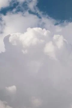 Vertical Cloud Scape  Cloud from Tropical Sky. Foto stock