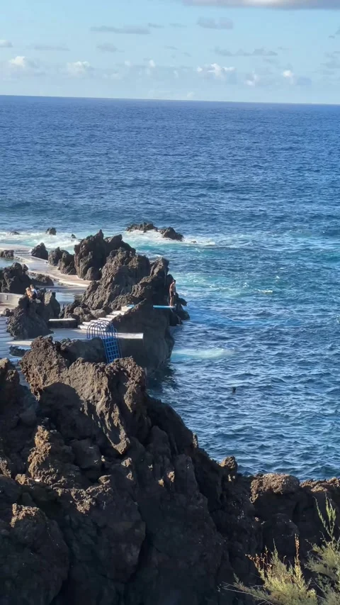 Vertical Daytime View of Porto Moniz Natural Swimming Pools, Madeira Video stock 285779048
