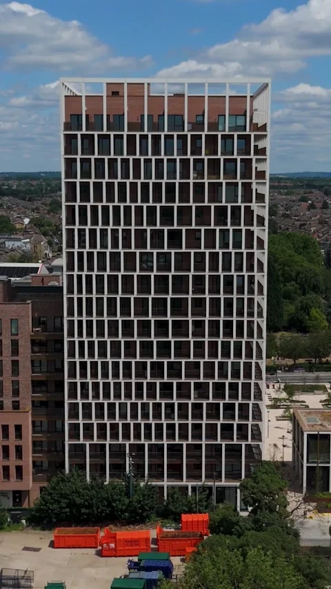 Vertical dolly zoom reverse at Wigeon Heights Tower Block ,Coronation Square Stock Footage 312867947