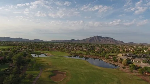 Vertical Drone Golfcourse 스톡 동영상 70687233