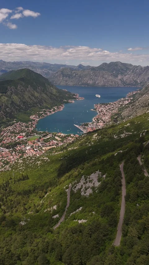 Vertical Drone Push over Kotor Serpentine Mountain Road and Bay, 4K Vídeos de archivo 337179769