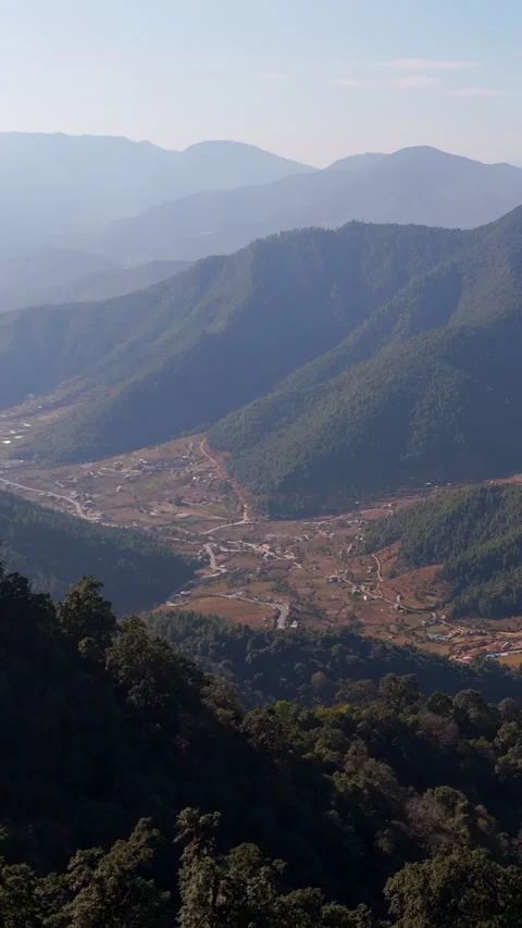 Vertical drone shot overlooking the Chitlang valley from Chandragiri hill, Nepal Stock-Footage 330916051