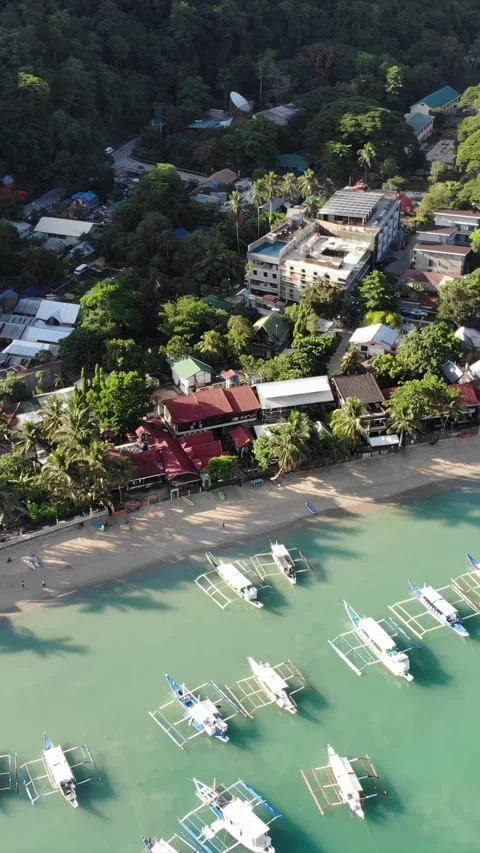 Vertical drone video of El Nido at sunrise in Palawan Stock-Footage 285820957
