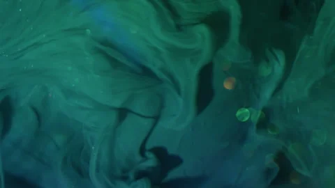 Vertical dye spill blur paint wave sparkling smoke Vídeos de archivo 332565931