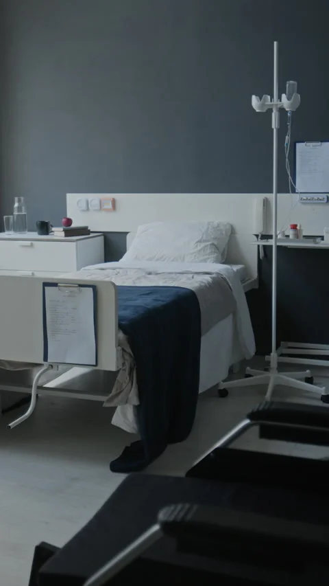 Vertical of Empty Hospital Room with Bed Waiting for Patient Admission Stock Footage 340645106