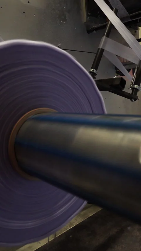 Vertical, Fabric production,Diaper 库存影片 304365978