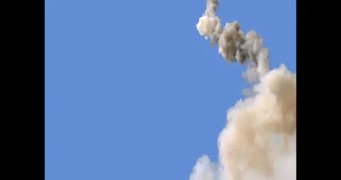Vertical Fire Plume Atmospheric Layer on Blue Background Видео 334650381